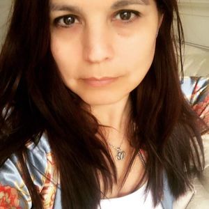 Meet your Posher, Celia